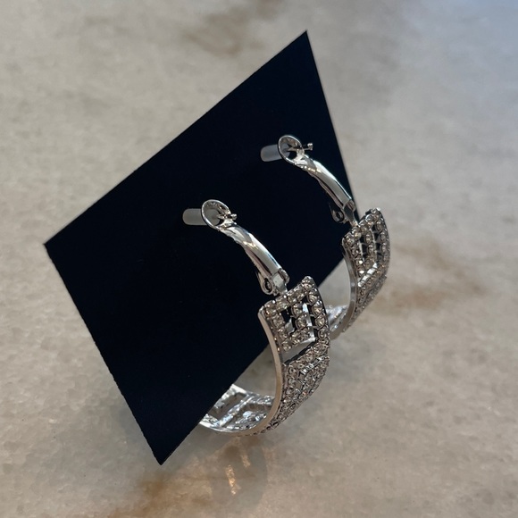 🆕 Silver Rhinestone Greek Key Large Med Hoop Earrings 1.5” with Box womens - Picture 6 of 8
